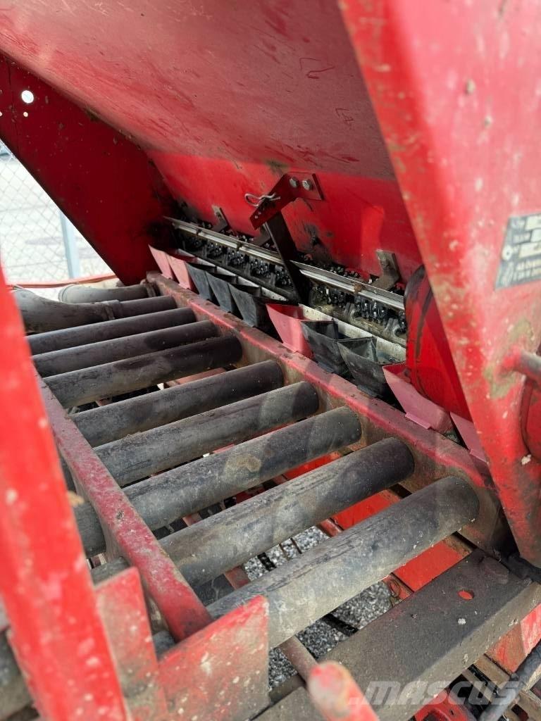 Tive 2000 Mineral spreaders