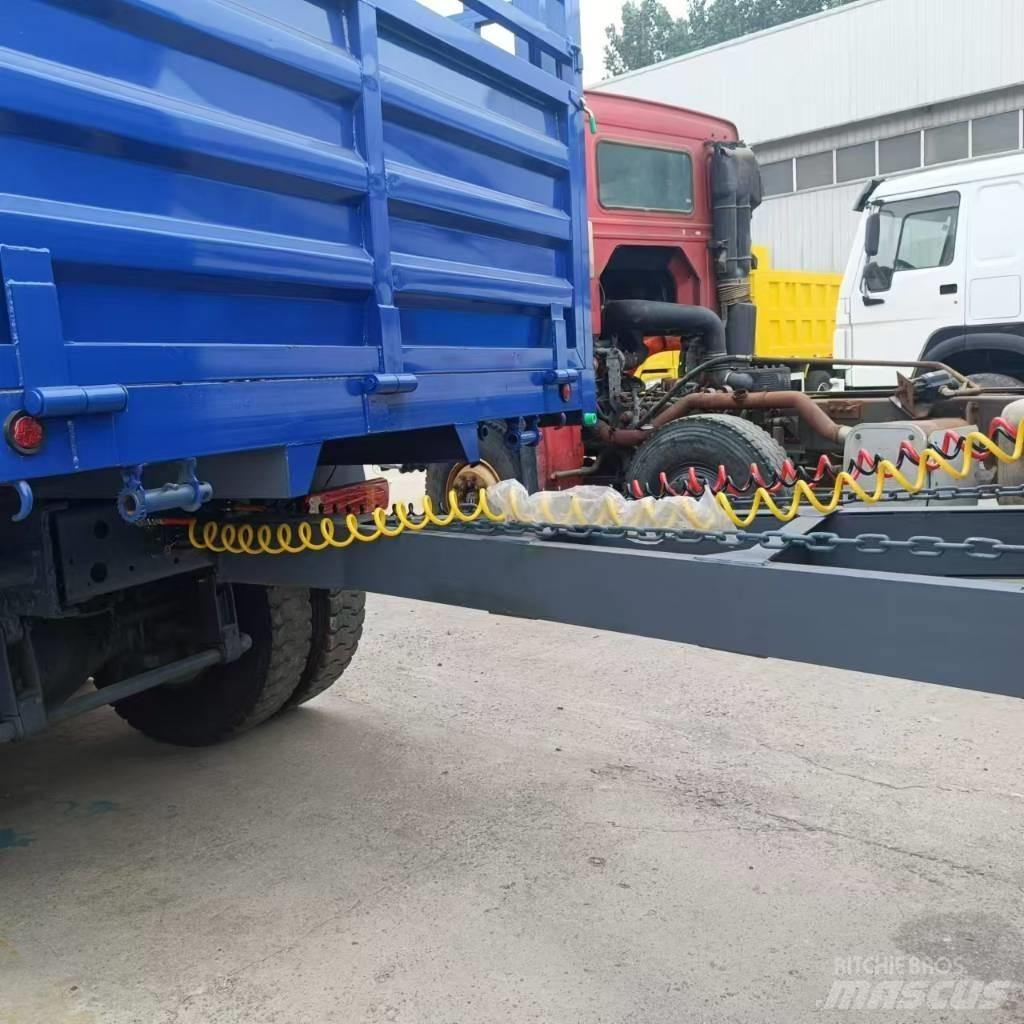 Howo 371 Flatbed Trucks