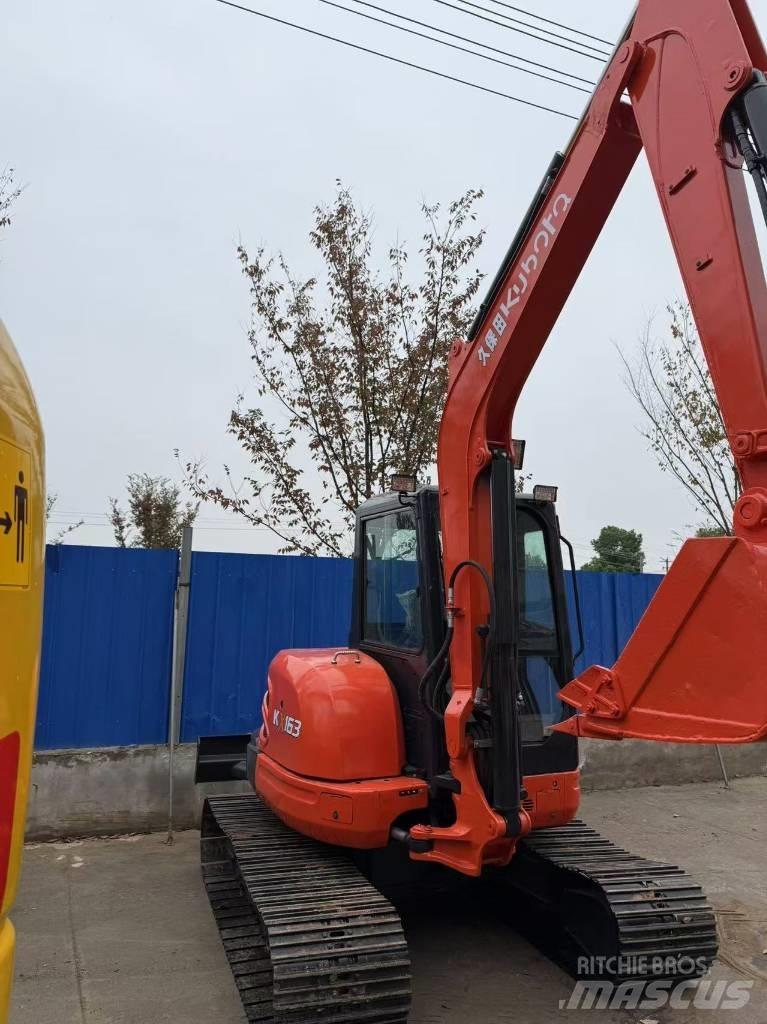Kubota 163 Crawler Excavators