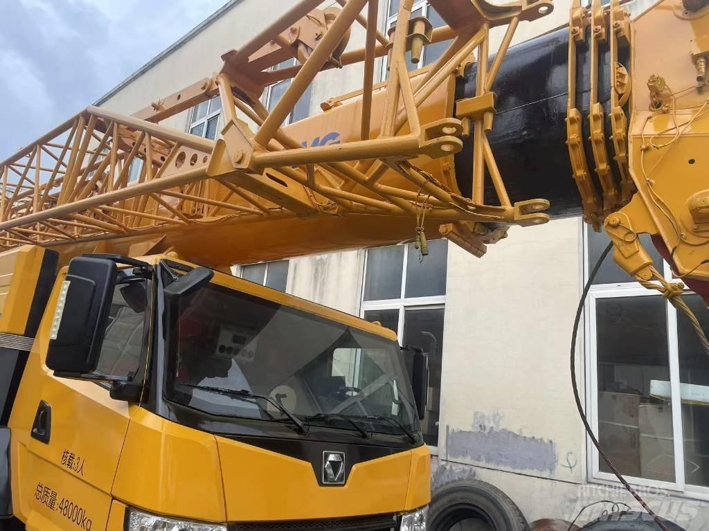XCMG XCT 80 Mobile and all terrain cranes