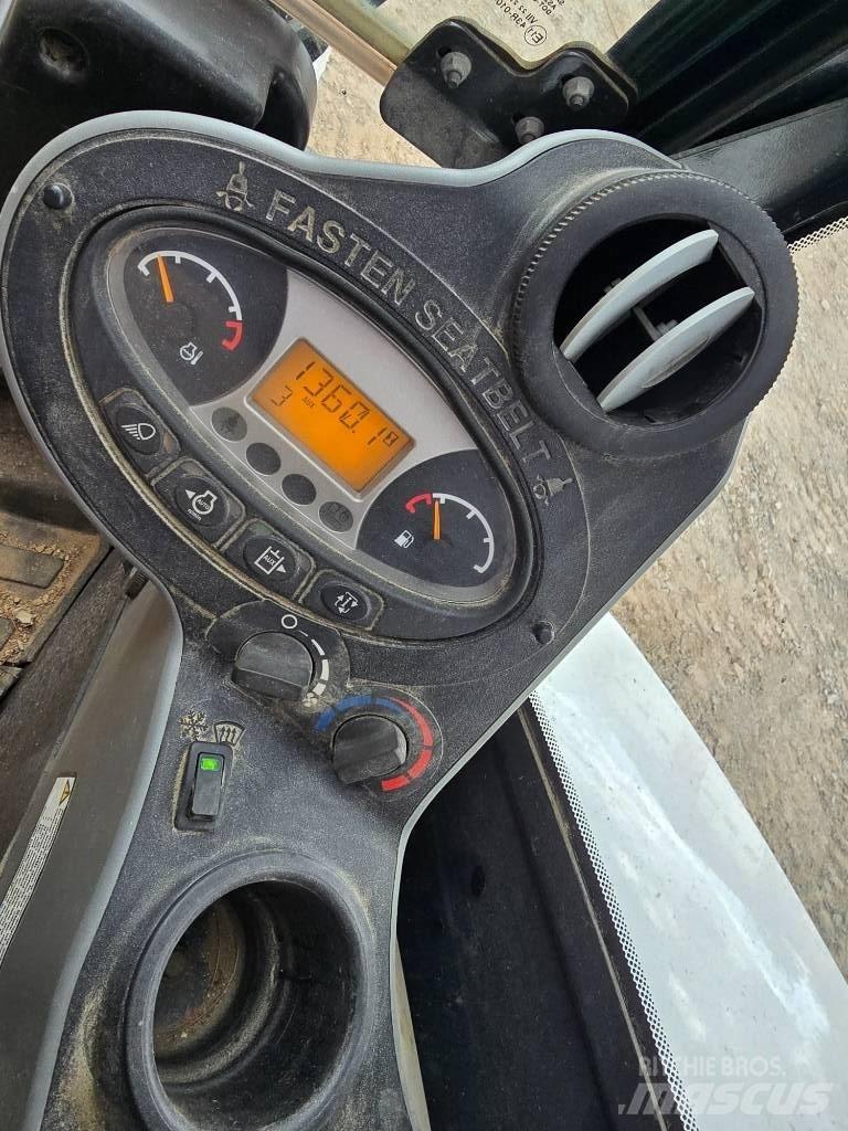 Bobcat E35 Mini Excavators <7t (Mini Diggers)