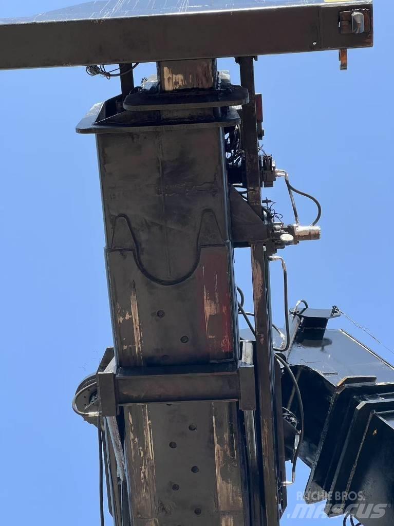 Kalmar DRF 450-60 Reach Stackers