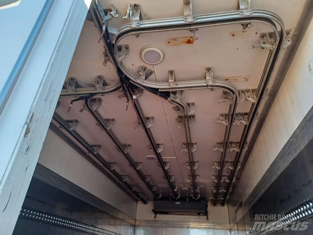 MAN LE 15.220 Reefer Trucks
