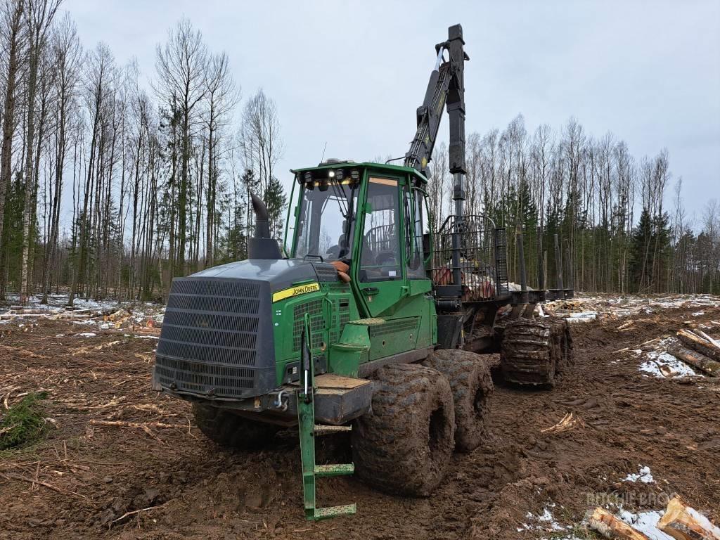 John Deere 1210 G Forwarders