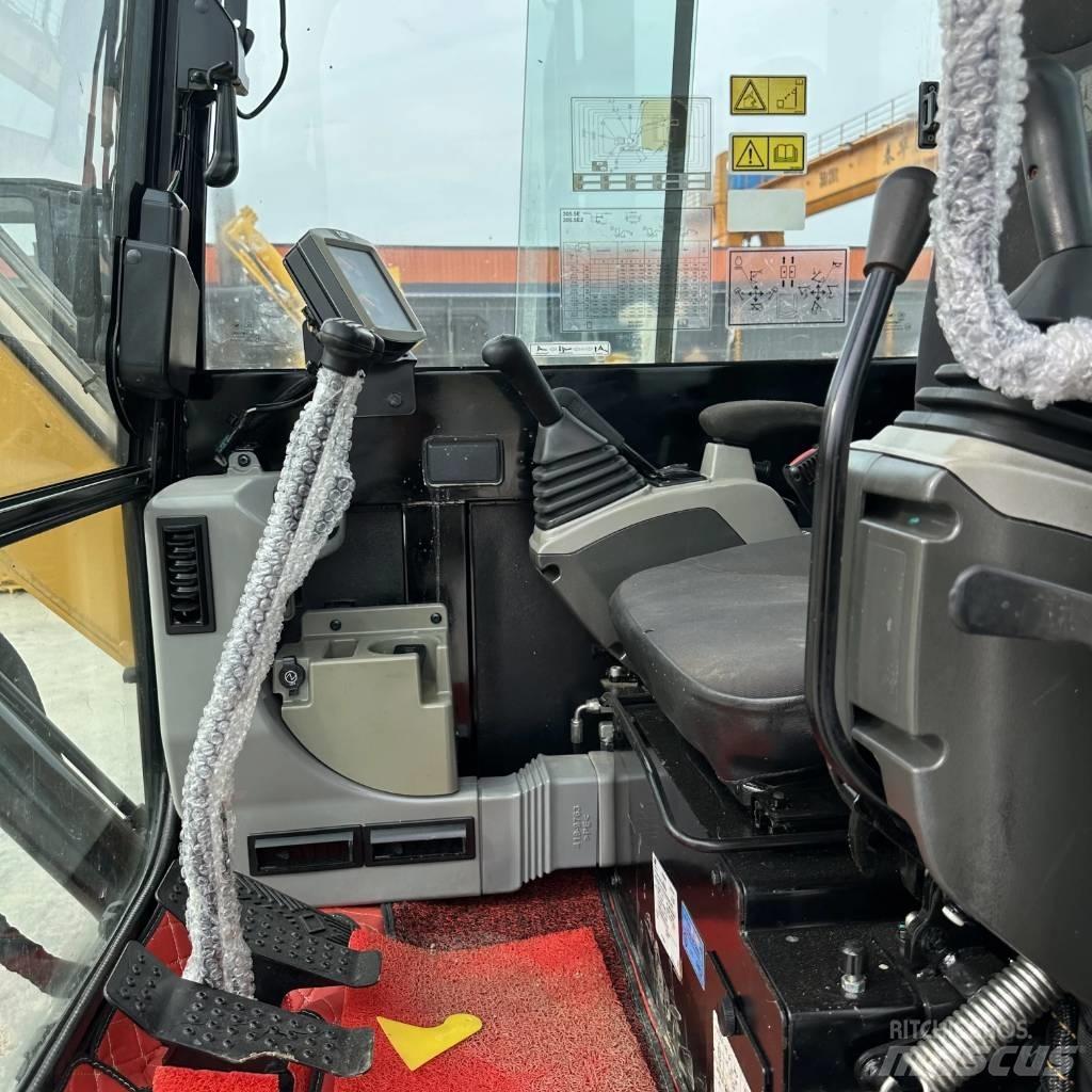 CAT 305.5 Mini Excavators <7t (Mini Diggers)