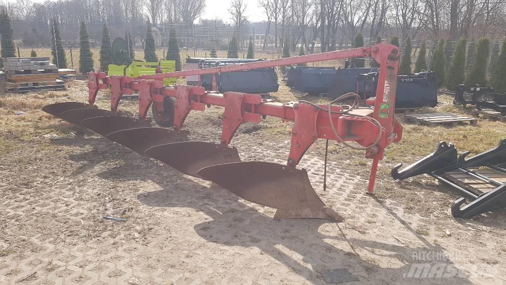 Unia TUR V6 Plows