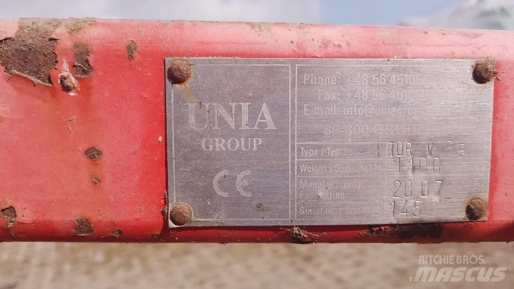 Unia TUR V6 Plows