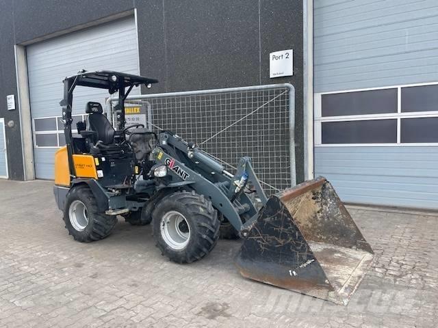 GiANT V452T X-TRA HD Mini Loader