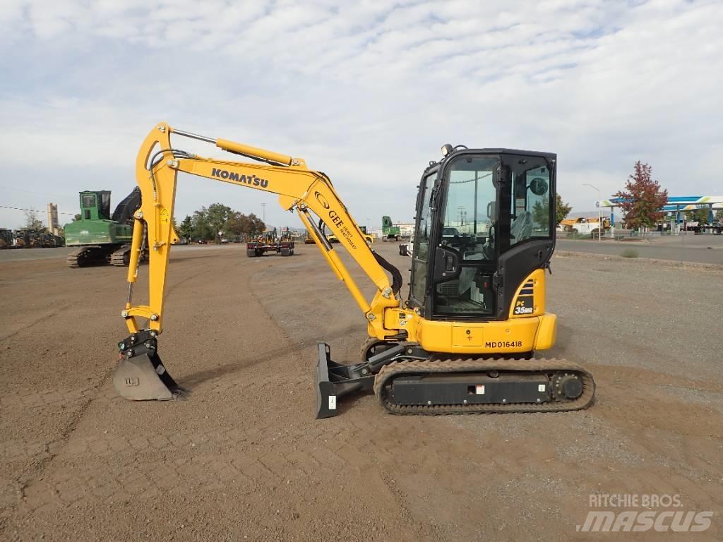Komatsu PC35MR-5 Mini Excavators <7t (Mini Diggers)
