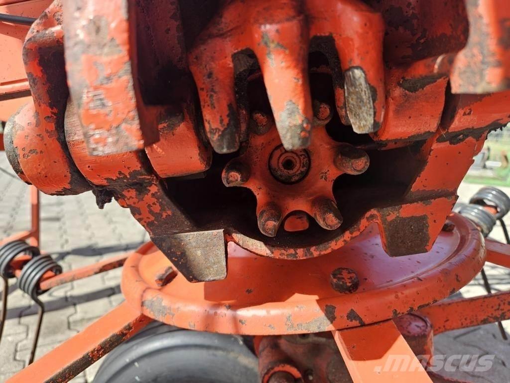 Kuhn GF 8501 MH Rakes and tedders