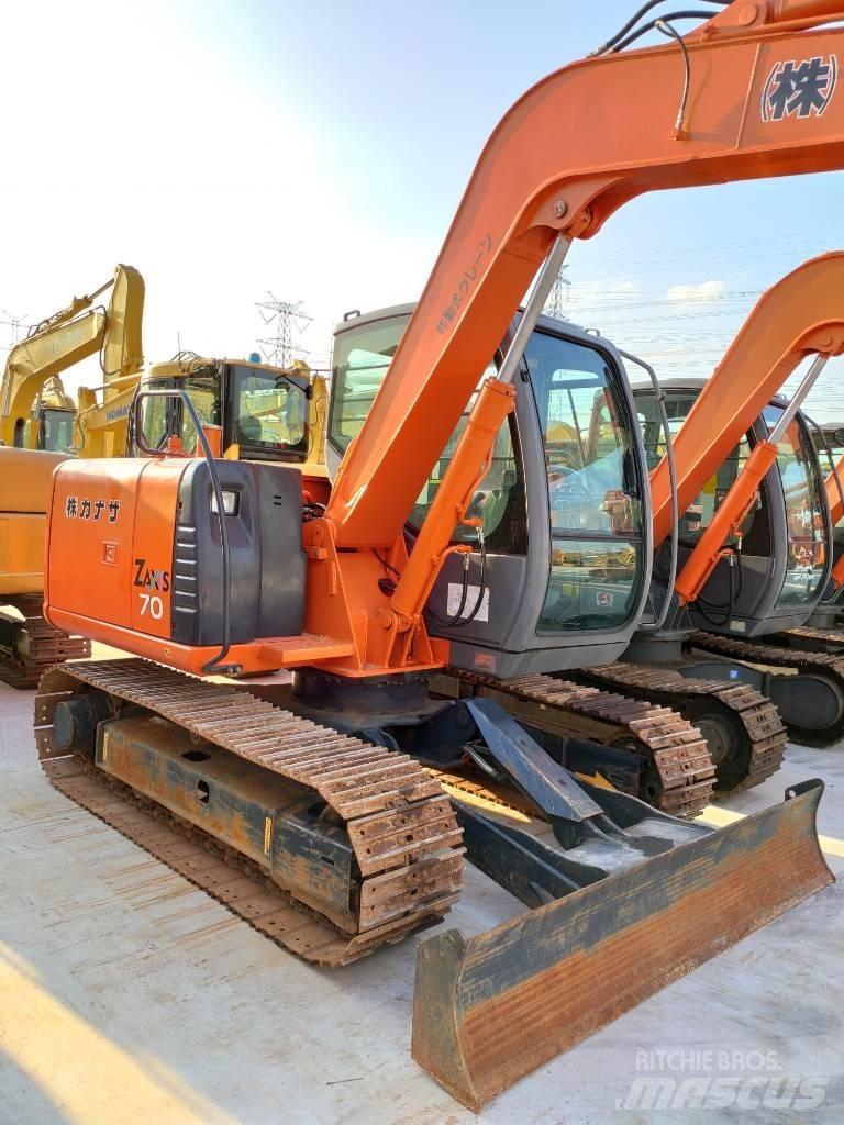 Hitachi ZX 70 LC Mini excavators  7t - 12t