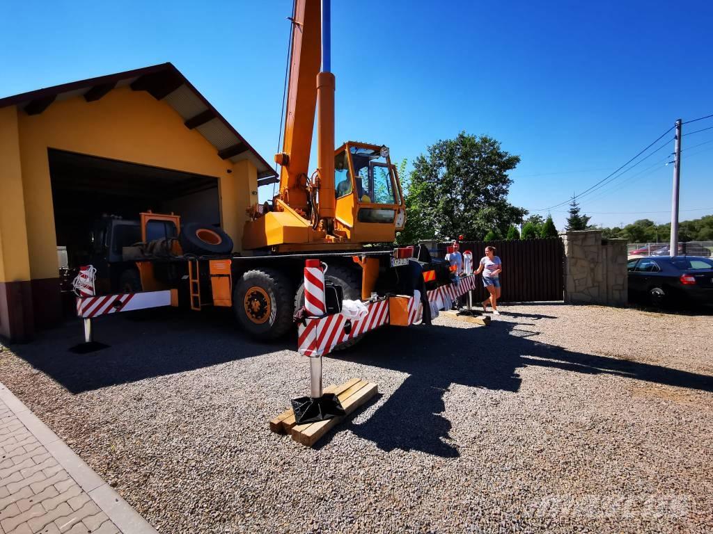 Bumar Fablok Mobile and all terrain cranes