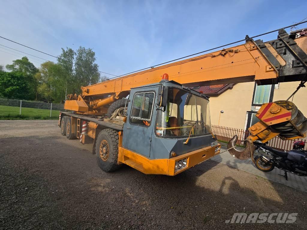 Bumar Fablok Mobile and all terrain cranes
