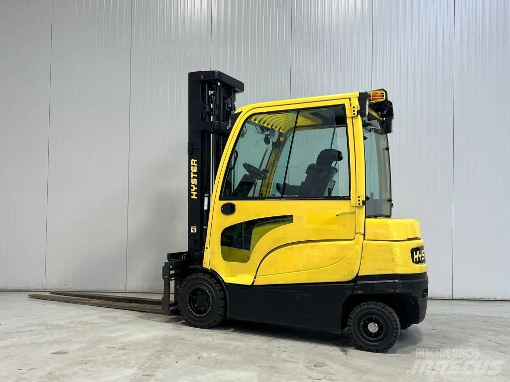 Hyster J3.5XN Electric Forklifts