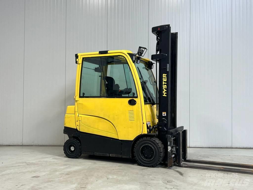 Hyster J3.5XN Electric Forklifts