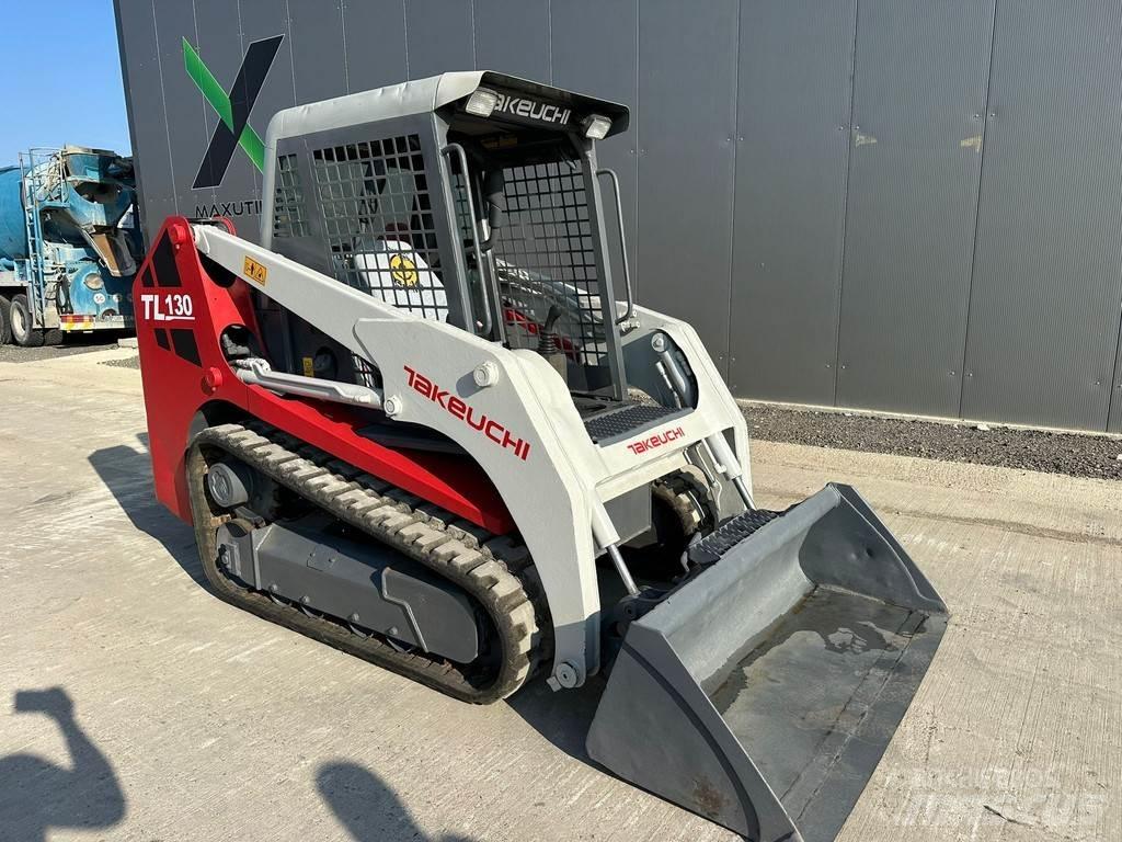 Takeuchi TL130 Crawler dozers