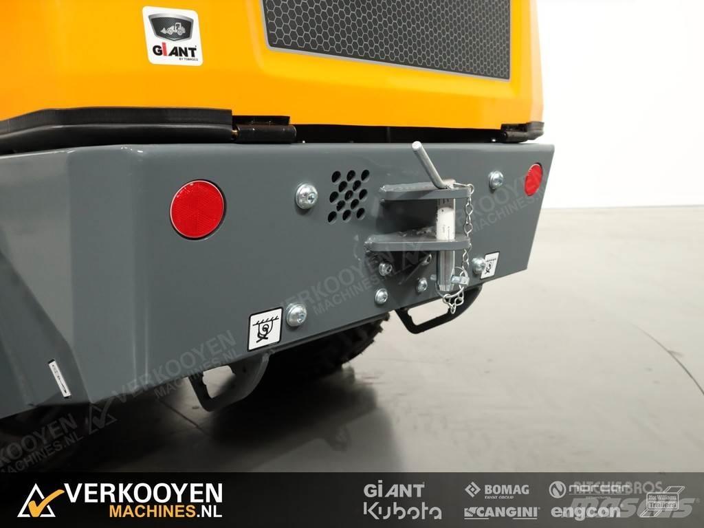 GiANT G2200E Wheel Loaders