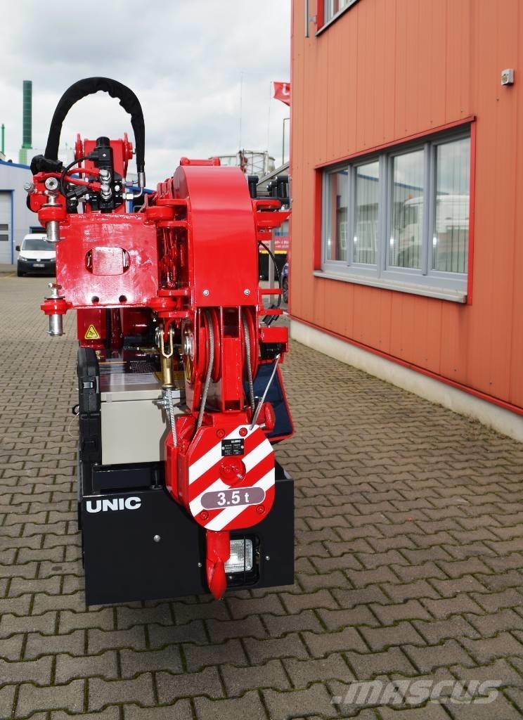 Unic B-350.2V Crawler Cranes