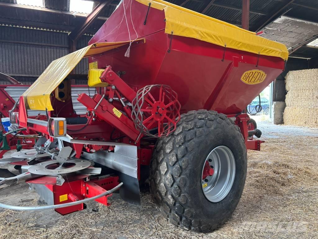 Bredal K 65 Mineral spreaders