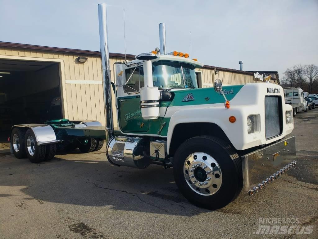 Mack R700 Cab & Chassis Trucks