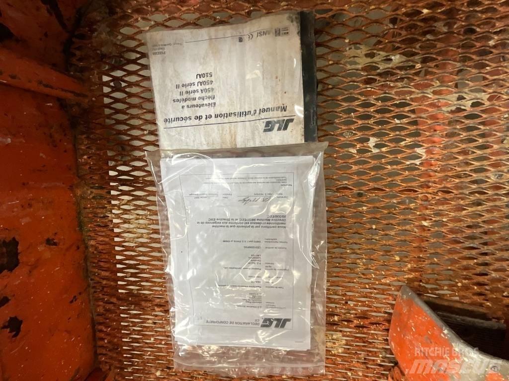 JLG 450 AJ Articulated boom lifts