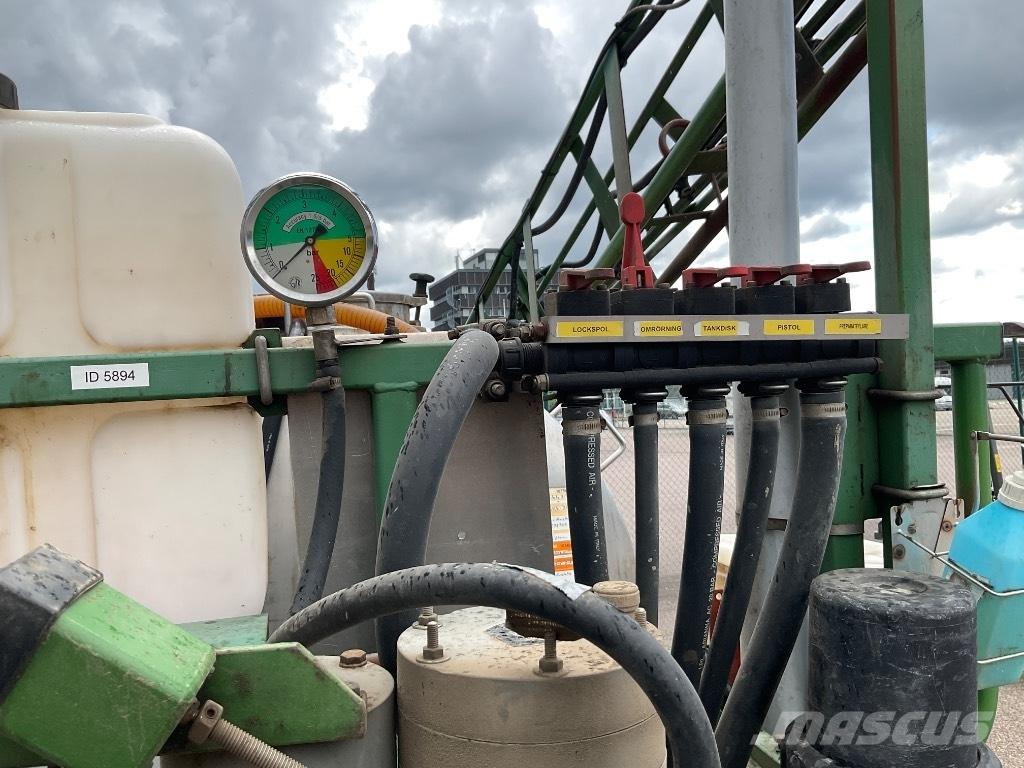 Moteska 2500 Trailed sprayers