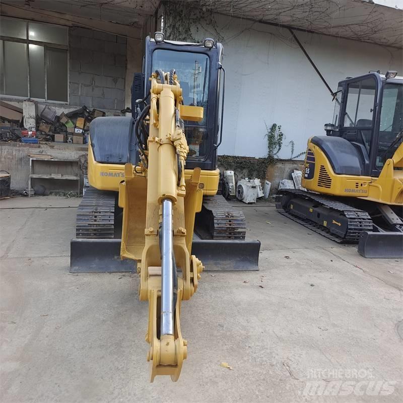 Komatsu PC 40 Mini Excavators <7t (Mini Diggers)
