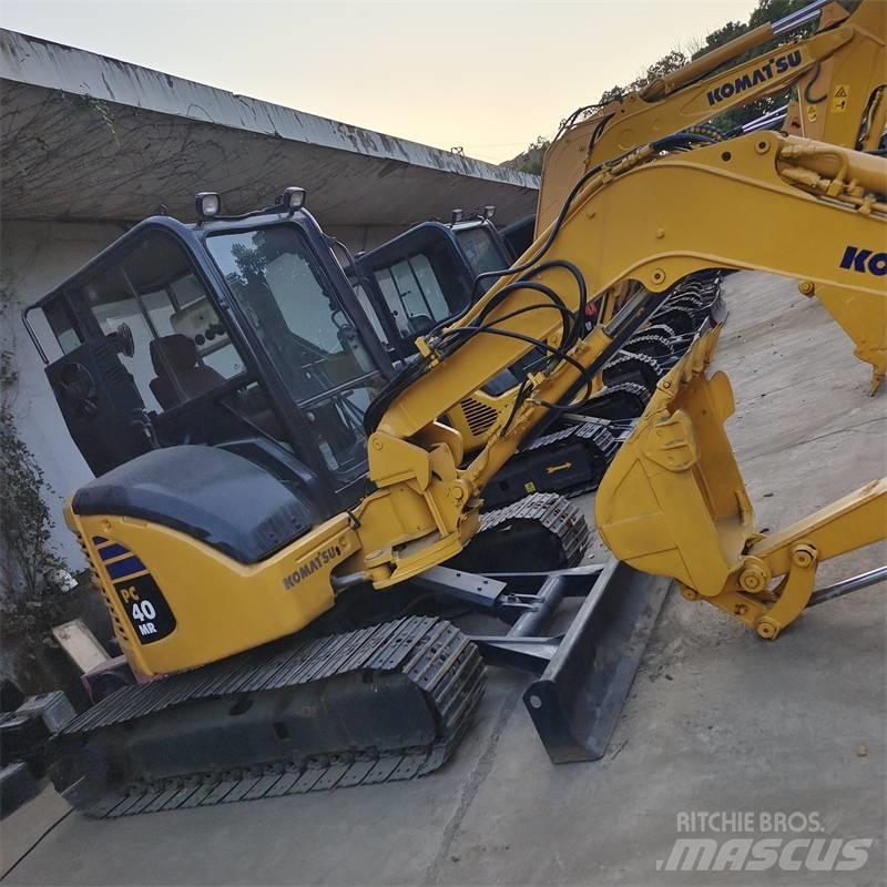 Komatsu PC 40 Mini Excavators <7t (Mini Diggers)