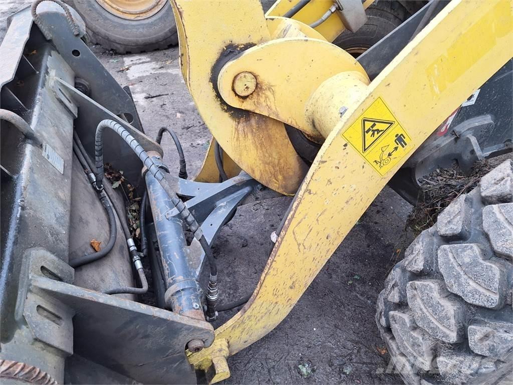Komatsu WA 70 4X4 Other
