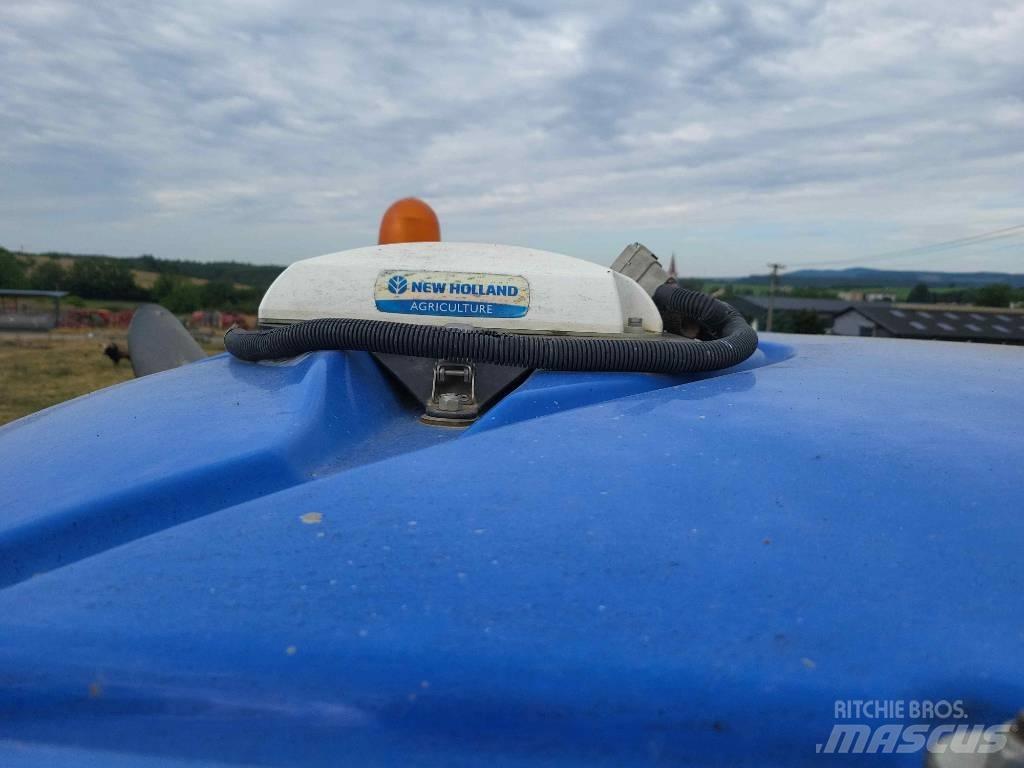 New Holland T 8.410 Tractors