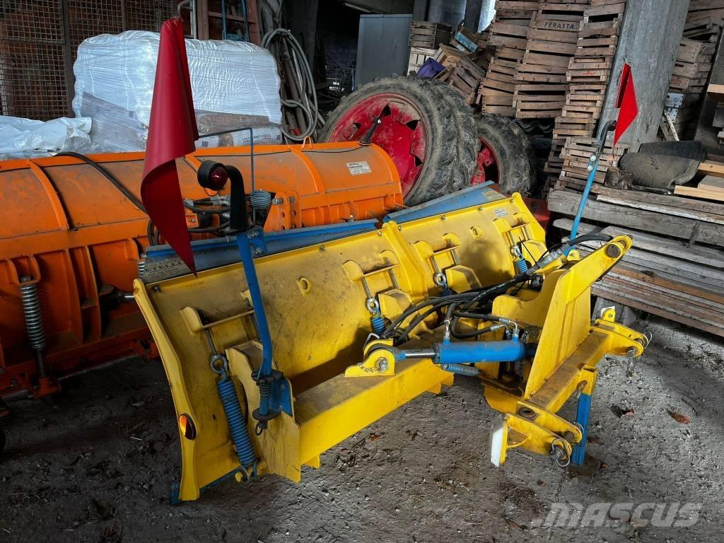 ORMU LAMA NEVE 2500 Snow Blades And Plows