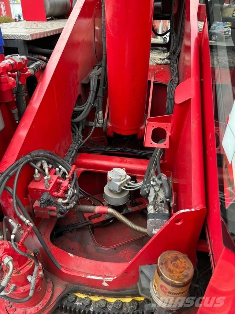 Grove GMK 4100 L Mobile and all terrain cranes