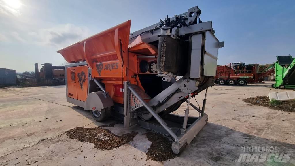 Arjes VZ 750 D Wood Chippers
