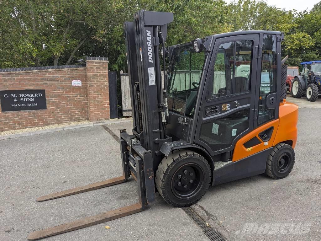 Doosan D 35 C-9 Diesel Forklifts