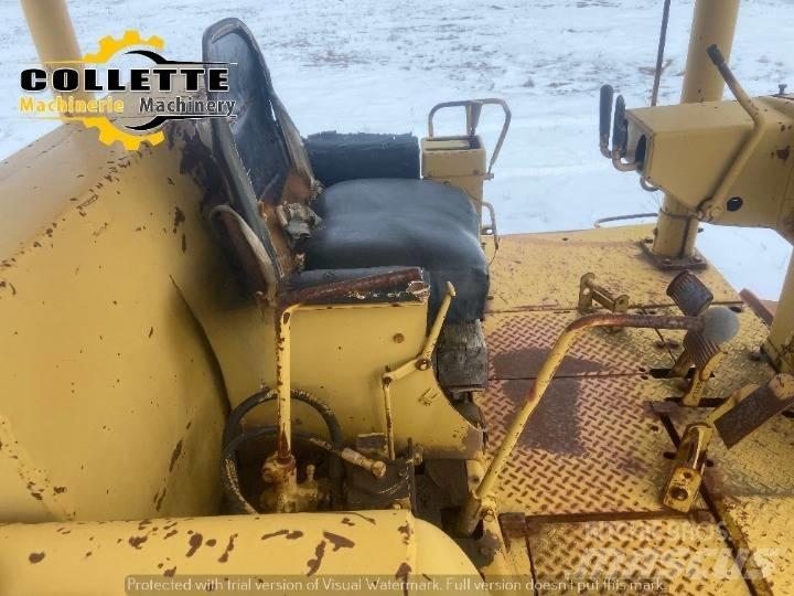CAT D8H Crawler dozers