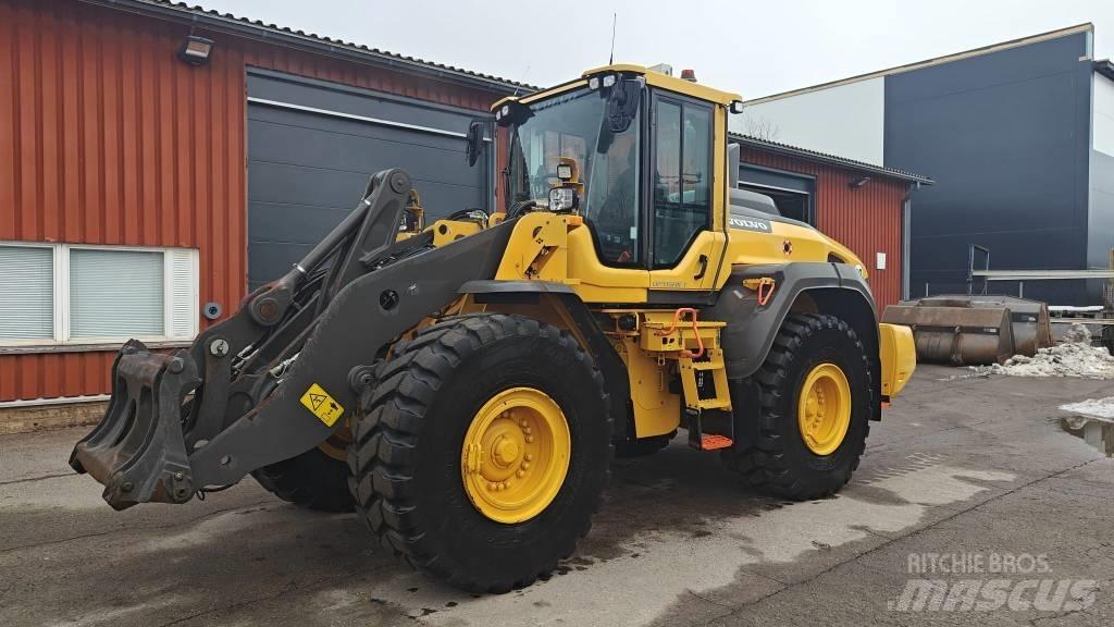 Volvo 120H Wheel Loaders