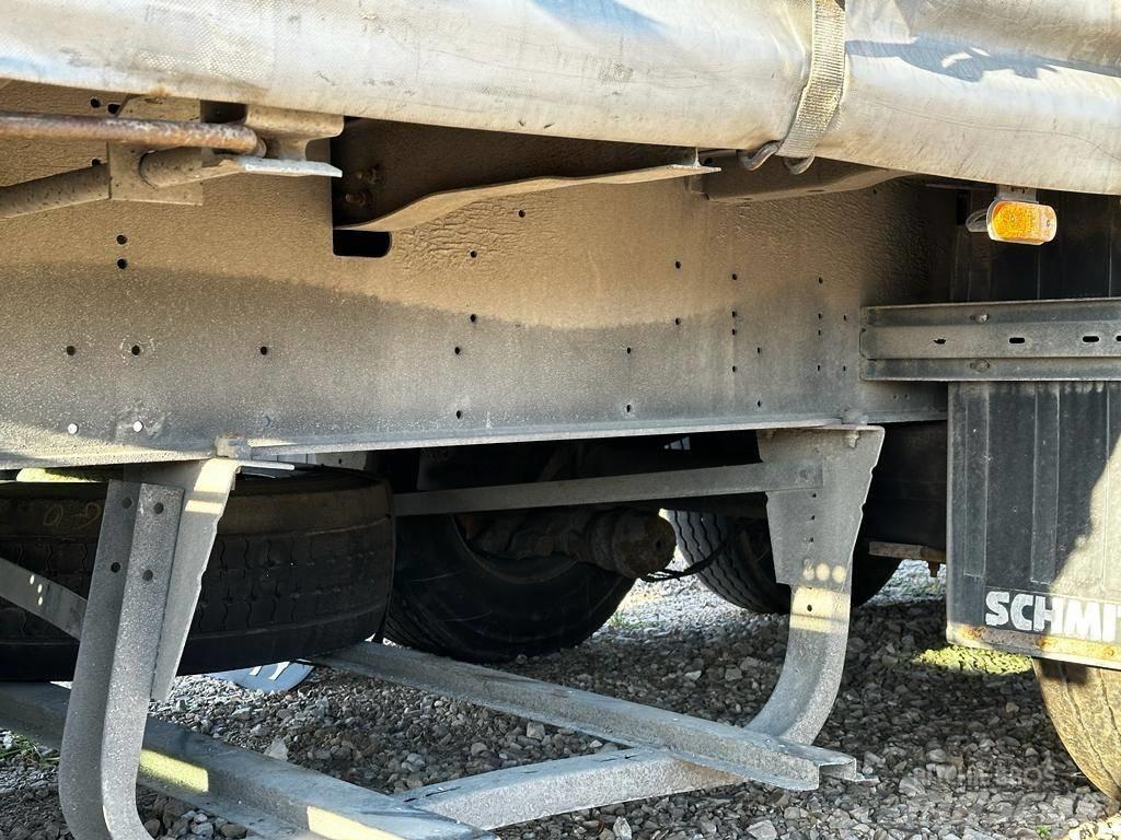 Schmitz SCS 24 L Curtain Side Trailers