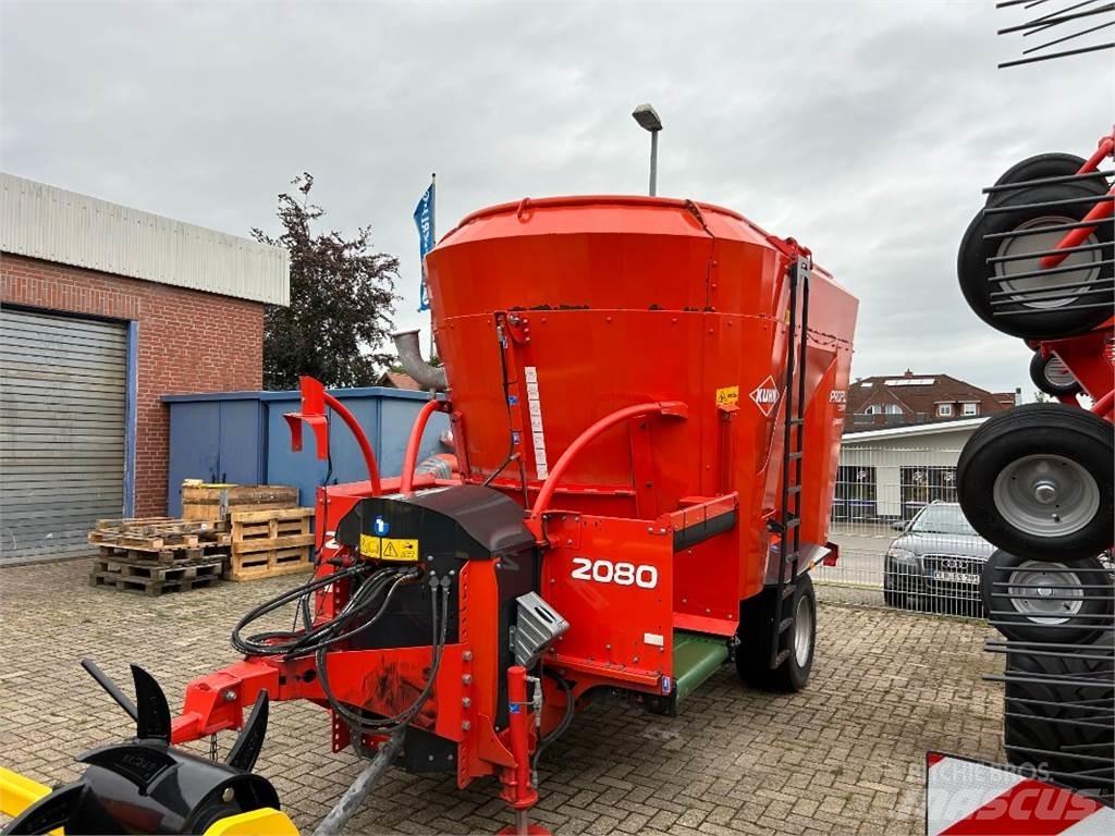 Kuhn PROFILE 2080 Mixer feeders