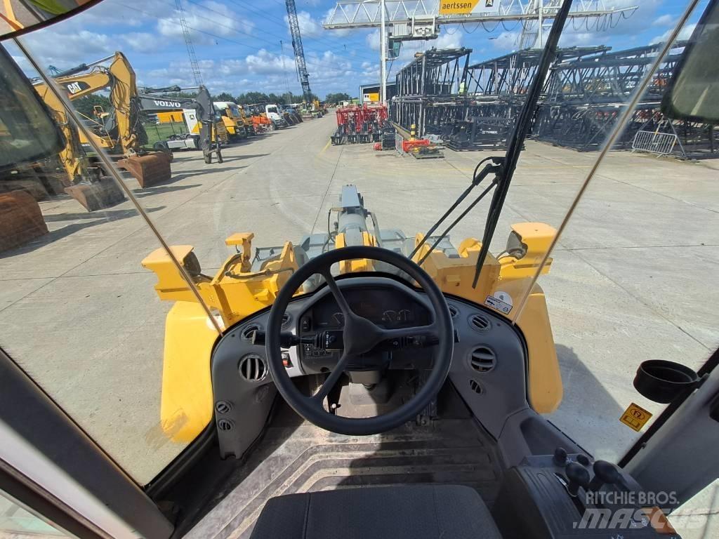 Volvo L105 Wheel Loaders