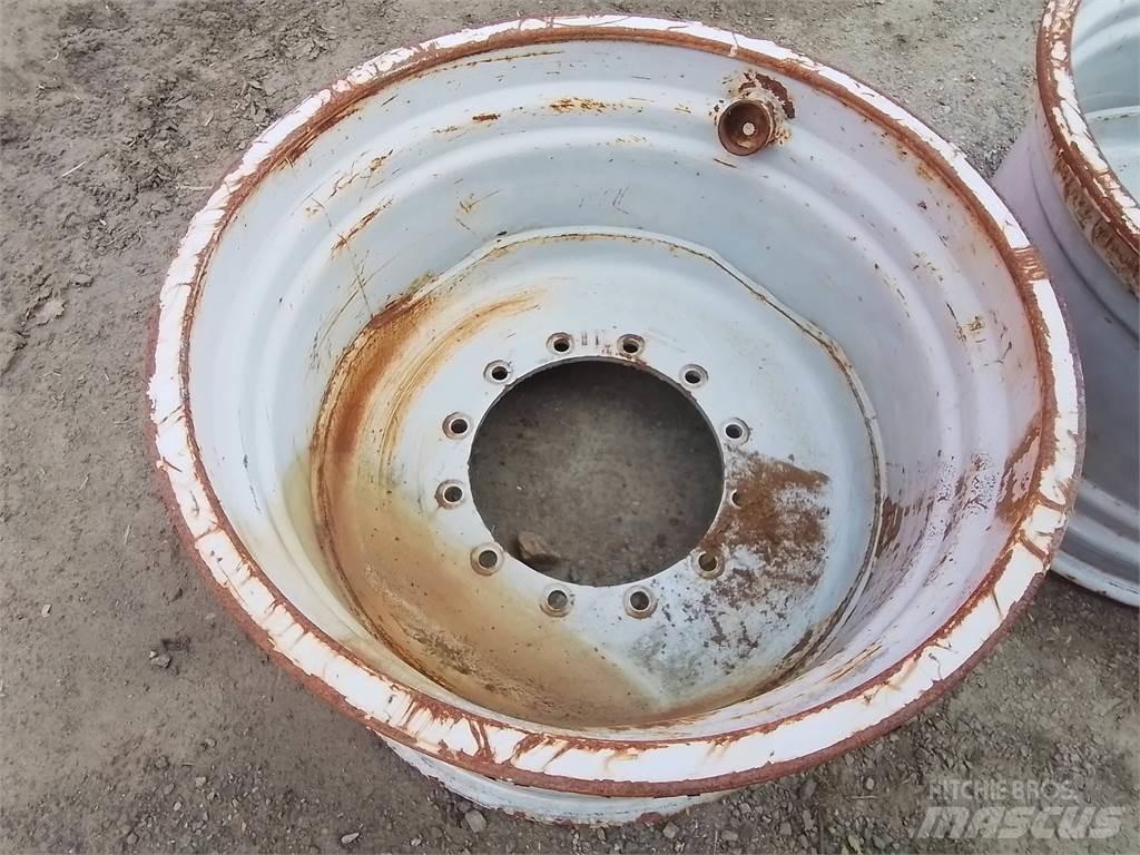 Valmet 911 20x34 Tires, wheels and rims