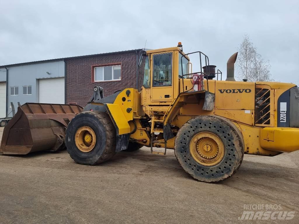 Volvo L 220 E Wheel Loaders