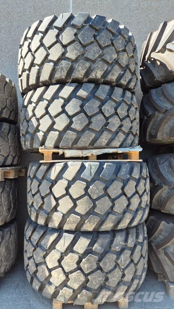 Michelin 750/65R25 Tires, wheels and rims