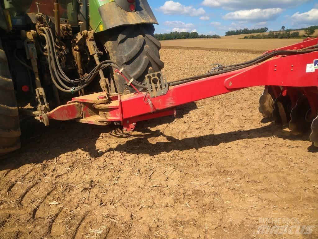Horsch Tiger 3 MT Cultivators
