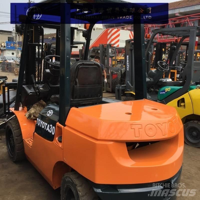 Toyota 7F Diesel Forklifts