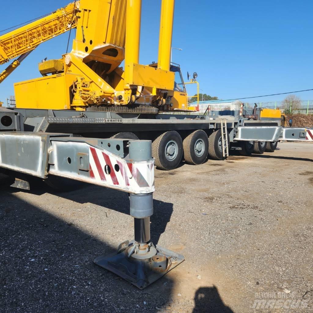 Liebherr LTM 1400 Mobile and all terrain cranes