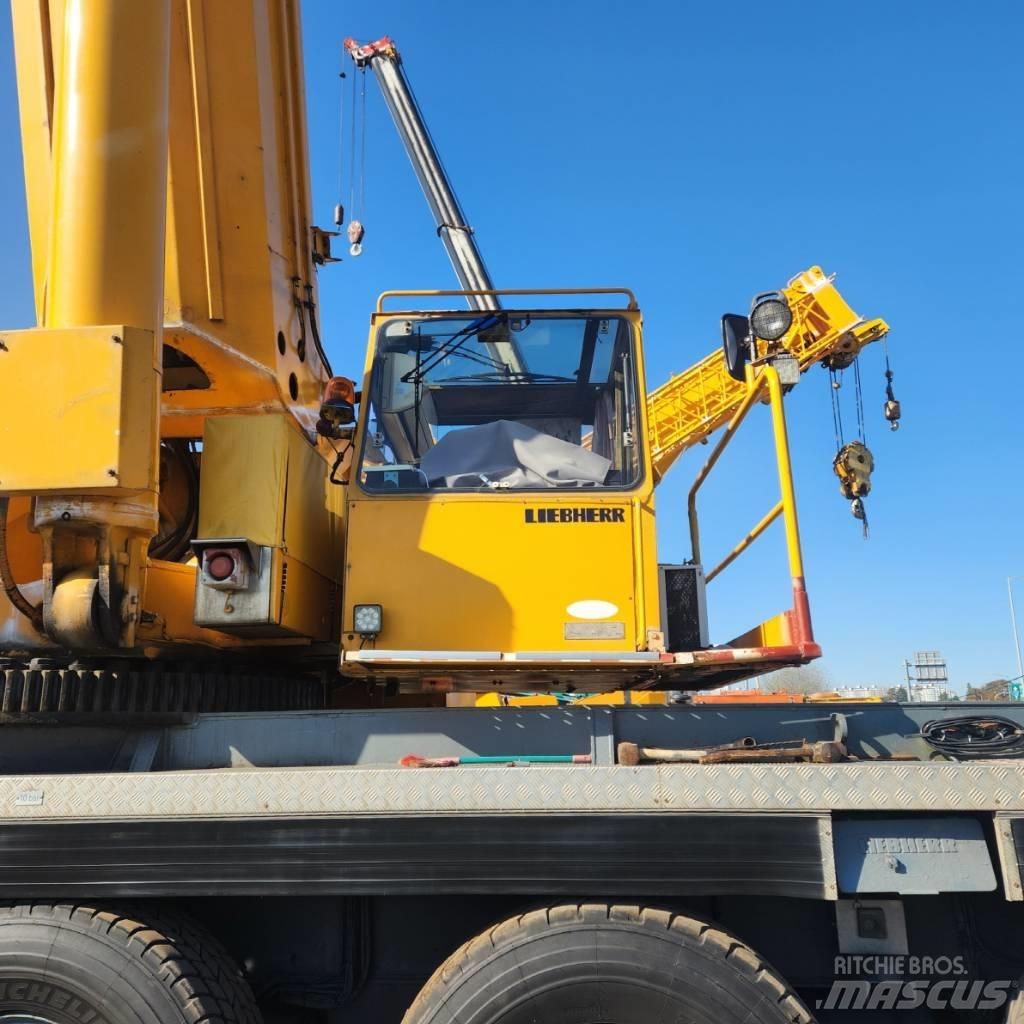 Liebherr LTM 1400 Mobile and all terrain cranes