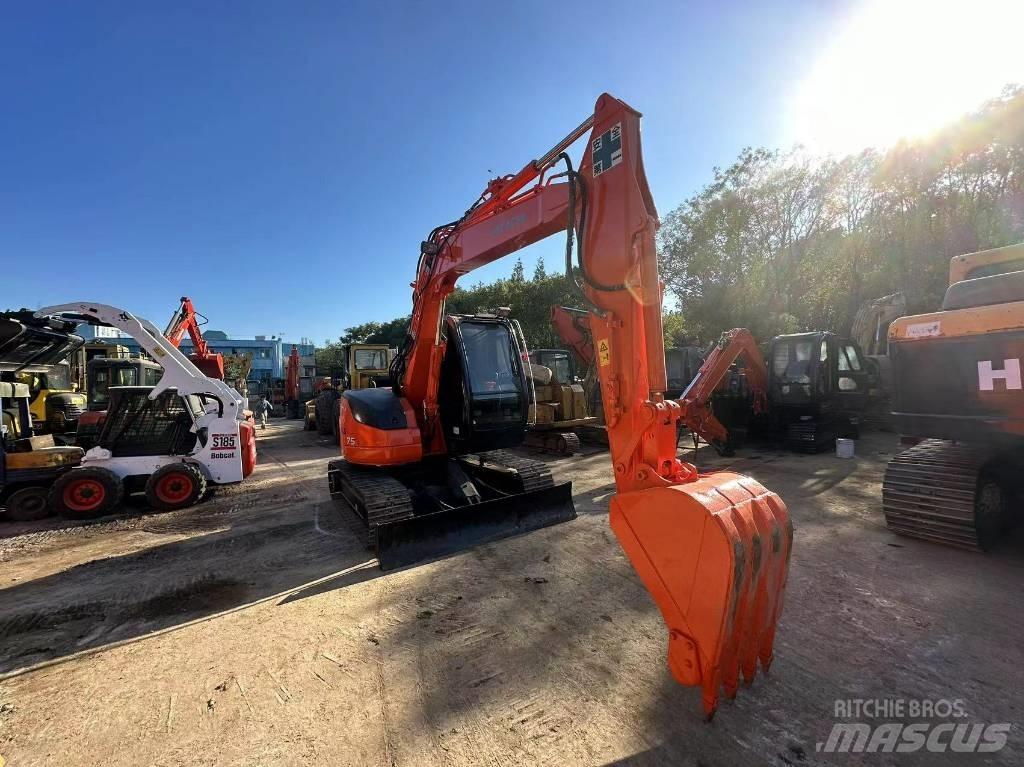 Hitachi ZX 75 Mini excavators  7t - 12t