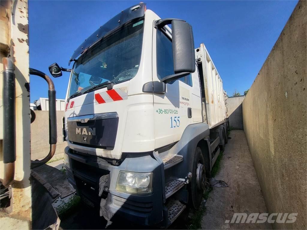 MAN TGS 28.320 6X2 Cab & Chassis Trucks