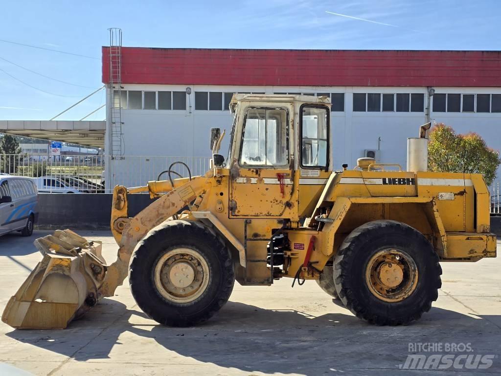 Liebherr L521 Wheel Loaders