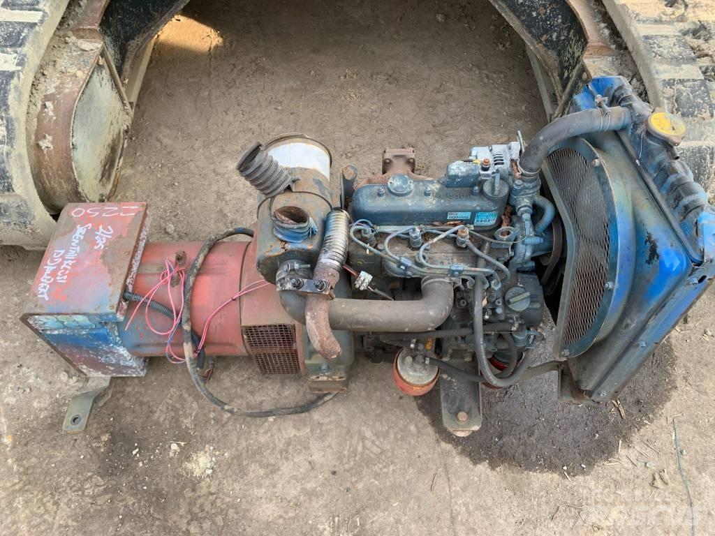 Kubota D 905E ENGINE Engines